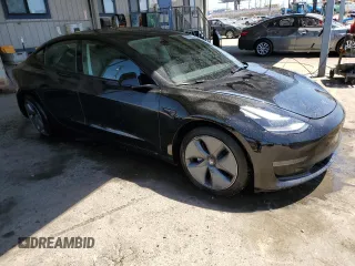 2023 Tesla Model 3 z VIN 5YJ3E1EA3PF385877, wystawiony jako Copart lot #54708335 z przebiegiem 20 902 mil mil oraz Szkoda całkowita • Salvage title. Historia ofert i sprzedaży dostępna na DreamBid. Obrazek 4.