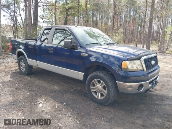 2008 Ford F-150 XLT with VIN 1FTPX14518FA89396, listed as a IAAI auction lot 41882317 with 144,380 mi miles. Bid and sale history available at carsss.com. Image 1.