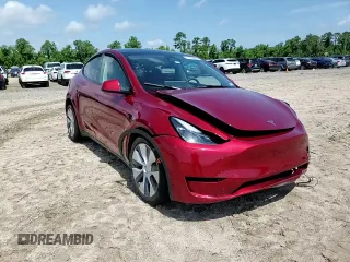 2024 Tesla Model Y Long Range with VIN 7SAYGDEE5RA235910, listed as a Copart auction lot 60988605 with 23,882 mi miles and Salvage title. Bid and sale history available at DreamBid. Image 14.