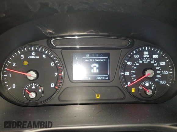 2016 Kia Sorento EX with VIN 5XYPHDA55GG005854, listed as a Copart auction lot 51369385 with 104,296 mi miles and Clean Title. Bid and sale history available at carsss.com. Image 9.