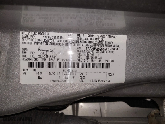 2012 Ford Focus SE with VIN 1FAHP3K20CL128861, listed as a IAAI auction lot 42037561 with 160,845 mi miles. Bid and sale history available at carsss.com. Image 9.
