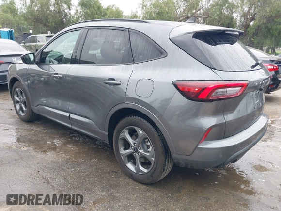 2024 Ford Escape ST-Line with VIN 1FMCU0MN8RUA55384, listed as a IAAI auction lot 41893426 with 5,650 mi miles and . Bid and sale history available at DreamBid. Image 3.