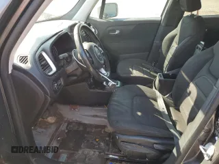 2021 Jeep Renegade Islander with VIN ZACNJDBB7MPN09945, listed as a Copart auction lot 54352035 with 133,500 mi miles and Clean title. Bid and sale history available at DreamBid. Image 7.