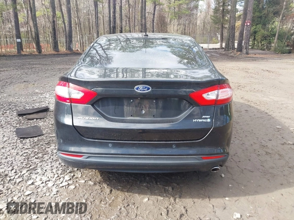 2015 Ford Fusion SE Hybrid with VIN 3FA6P0LU5FR190333, listed as a IAAI auction lot 41802327 with 256,747 mi miles. Bid and sale history available at carsss.com. Image 16.