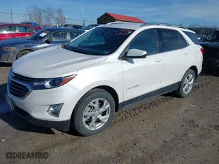 2020 Chevrolet Equinox LT with VIN 3GNAXVEXXLS738735, listed as a IAAI auction lot 41609011 with 70,636 mi miles. Bid and sale history available at carsss.com. Image 2.
