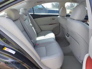 2007 Lexus ES 330 z VIN JTHBJ46G472085911, wystawiony jako IAAI lot #42486802 z przebiegiem 124 871 mil mil oraz . Historia ofert i sprzedaży dostępna na DreamBid. Obrazek 8.