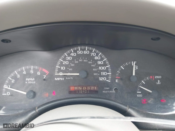 1998 Chevrolet Malibu with VIN 1G1ND52M8WY142896, listed as a IAAI auction lot 42074243 with 118,401 mi miles. Bid and sale history available at carsss.com. Image 7.