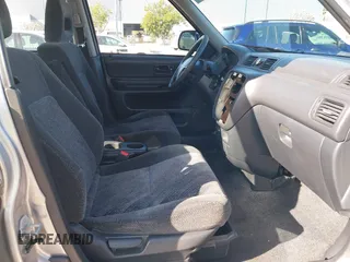 2001 Honda CR-V LX z VIN JHLRD28481S017409, wystawiony jako IAAI lot #41943942 z przebiegiem 134 999 mil mil oraz . Historia ofert i sprzedaży dostępna na DreamBid. Obrazek 5.