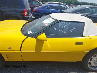 1993 Chevrolet Corvette with VIN 1G1YY33P3P5105871, listed as a IAAI auction lot 42436099 with 104,923 mi miles and . Bid and sale history available at DreamBid. Image 14.