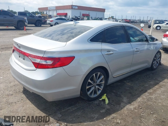 2017 Hyundai Azera with VIN KMHFG4JG9HA579046, listed as a IAAI auction lot 40135653 with Not Provided miles and . Bid and sale history available at carsss.com. Image 4.