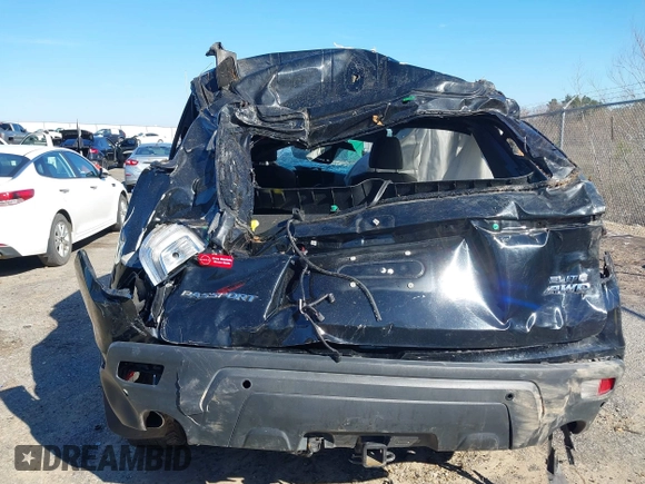 2021 Honda Passport Elite z VIN 5FNYF8H04MB023101, wystawiony jako IAAI lot #41559545 z przebiegiem Nie podano mil oraz . Historia ofert i sprzedaży dostępna na DreamBid. Obrazek 12.