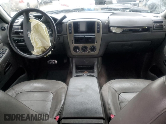 2005 Ford Explorer XLT with VIN 1FMZU63K25UA51376, listed as a Copart auction lot 87613645 with 250,878 mi miles and Salvage title. Bid and sale history available at DreamBid. Image 8.
