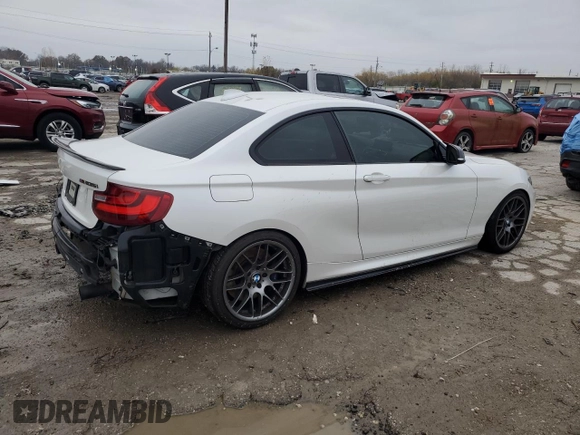 2015 BMW 2 Series M235i with VIN WBA1J7C59FV358868, listed as a Copart auction lot 80905154 with 88,561 mi miles and Salvage Title. Bid and sale history available at carsss.com. Image 3.