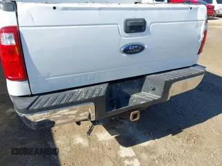 2016 Ford F-250 Lariat with VIN 1FT7W2BT6GEC31823, listed as a IAAI auction lot 41635032 with 273,353 mi miles and . Bid and sale history available at DreamBid. Image 18.