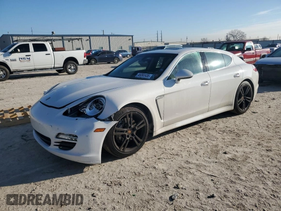 2012 Porsche Panamera S z VIN WP0AB2A71CL060765, wystawiony jako Copart lot #46092435 z przebiegiem 123 320 mil mil oraz Szkody całkowita. Historia ofert i sprzedaży dostępna na DreamBid. Obrazek 1.