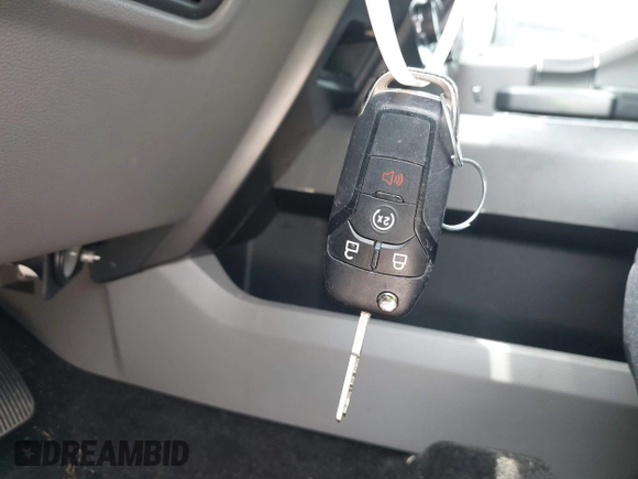 2017 Ford F-150 XL с VIN 1FTEW1CP8HKE14372, выставлен на аукционе IAAI как лот 42153870 с пробегом 146 842 миль миль и . История ставок и продаж доступна на DreamBid. Изображение 11.