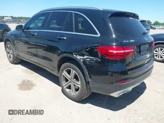 2018 Mercedes-Benz GLC 300 с VIN WDC0G4JB5JV021220, выставлен на аукционе IAAI как лот 42272012 с пробегом 79 692 миль миль и . История ставок и продаж доступна на DreamBid. Изображение 3.