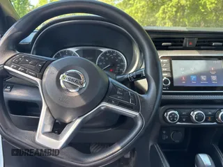 2019 Nissan Kicks S with VIN 3N1CP5CUXKL502608, listed as a Copart auction lot 55879725 with 137,400 mi miles and Clean Title. Bid and sale history available at carsss.com. Image 9.