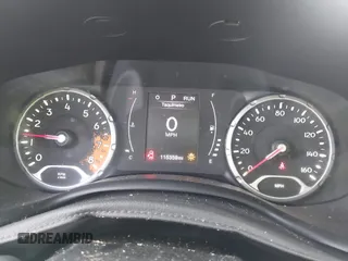 2015 Jeep Renegade Latitude with VIN ZACCJABT0FPB62548, listed as a IAAI auction lot 42139945 with 115,359 mi miles. Bid and sale history available at carsss.com. Image 7.