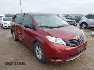 2013 Toyota Sienna L with VIN 5TDZK3DC4DS346384, listed as a IAAI auction lot 41517719 with 91,505 mi miles. Bid and sale history available at carsss.com. Image 1.