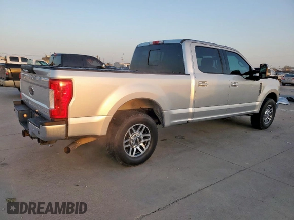2019 Ford Super Duty F-250 SRW XL with VIN 1FT7W2A65KED77134, listed as a Copart auction lot 49171005 with 206,355 mi miles and Salvage Title. Bid and sale history available at carsss.com. Image 3.