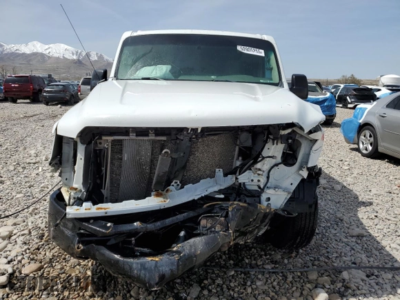 2016 Nissan NV SL with VIN 1N6BF0KY2GN801789, listed as a Copart auction lot 50905255 with 171,514 mi miles and Salvage title. Bid and sale history available at DreamBid. Image 5.