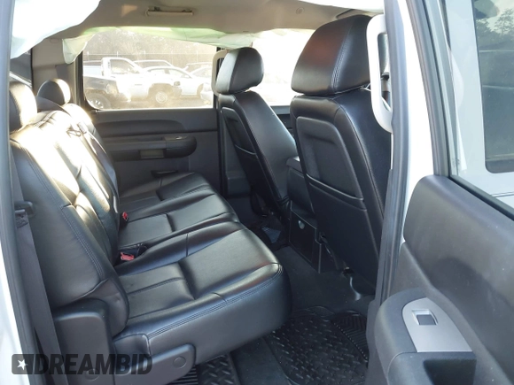 2011 Chevrolet Silverado 1500 LT with VIN 3GCPCSE0XBG179219, listed as a IAAI auction lot 41769270 with 115,226 mi miles and . Bid and sale history available at DreamBid. Image 8.