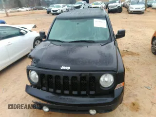 2017 Jeep Patriot Sport z VIN 1C4NJPBA7HD134509, wystawiony jako IAAI lot #41293033 z przebiegiem 143 854 mil mil oraz . Historia ofert i sprzedaży dostępna na DreamBid. Obrazek 11.