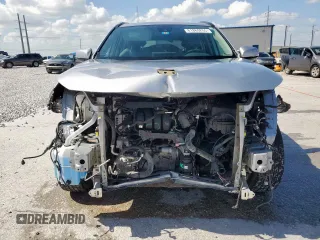 2019 Toyota RAV4 XLE with VIN 2T3W1RFV2KC015887, listed as a Copart auction lot 61869255 with 69,227 mi miles and Clean title. Bid and sale history available at DreamBid. Image 5.