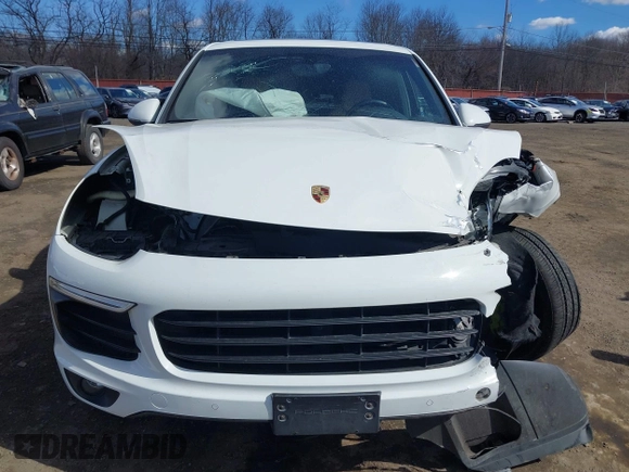 2016 Porsche Cayenne with VIN WP1AA2A26GLA02503, listed as a IAAI auction lot 41684700 with 90,495 mi miles. Bid and sale history available at carsss.com. Image 12.