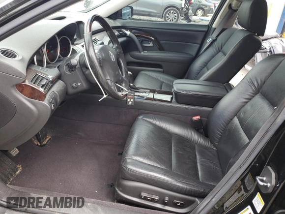 2011 Acura RL Technology with VIN JH4KB2F66BC000031, listed as a Copart auction lot 79161954 with 136,089 mi miles and Salvage Title. Bid and sale history available at DreamBid. Image 7.