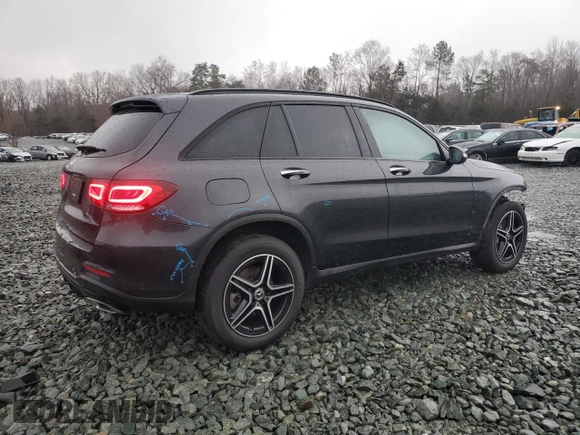 2020 Mercedes-Benz GLC 300 with VIN W1N0G8DBXLF817086, listed as a Copart auction lot 84672224 with 46,161 mi miles and Salvage title. Bid and sale history available at DreamBid. Image 3.