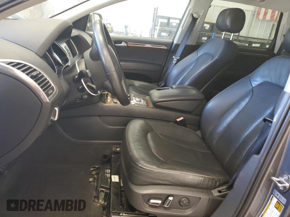 2014 Audi Q7 3.0L TDI Prestige with VIN WA1VMAFE1ED007052, listed as a Copart auction lot 81517594 with 132,133 mi miles and Clean Title. Bid and sale history available at carsss.com. Image 7.