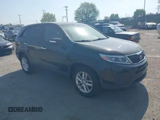 2014 Kia Sorento LX with VIN 5XYKT3A63EG522370, listed as a IAAI auction lot 42123046 with 74,240 mi miles. Bid and sale history available at carsss.com. Image 1.