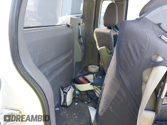 2005 Ford F-150 XL with VIN 1FTPF12555NA34148, listed as a IAAI auction lot 42479635 with Not provided miles and . Bid and sale history available at DreamBid. Image 8.