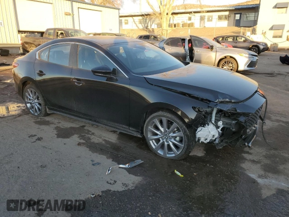 2025 Mazda 3 S Preferred with VIN JM1BPACM6S1761816, listed as a Copart auction lot 89371595 with 1,622 mi miles and Clean Title. Bid and sale history available at DreamBid. Image 4.