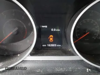 2012 Mitsubishi Outlander SE z VIN JA4AS3AW4CU006815, wystawiony jako IAAI lot #41652578 z przebiegiem 130 000 mil mil oraz . Historia ofert i sprzedaży dostępna na DreamBid. Obrazek 7.