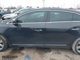 2012 Buick LaCrosse Premium 3 with VIN 1G4GH5E39CF112218, listed as a IAAI auction lot 41621610 with 166,521 mi miles. Bid and sale history available at carsss.com. Image 14.