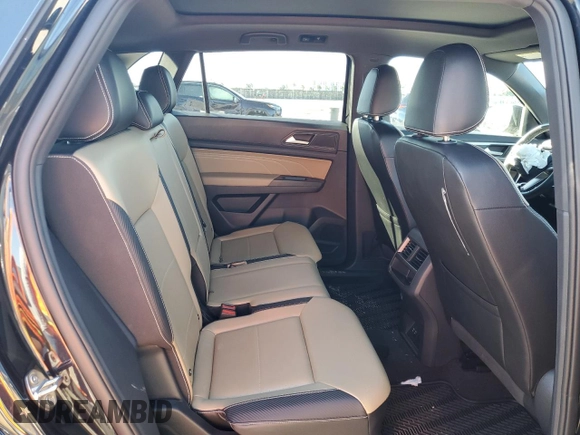 2023 Volkswagen Atlas SE z VIN 1V2JE2CA7PC201035, wystawiony jako Copart lot #46666655 z przebiegiem 28 193 mil mil oraz Szkoda całkowita • Salvage title. Historia ofert i sprzedaży dostępna na DreamBid. Obrazek 11.