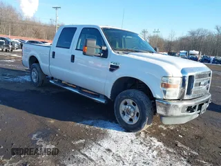 2010 Ford Super Duty F-250 SRW XL with VIN 1FTSW2B51AEA18636, listed as a IAAI auction lot 41401961 with 212,781 mi miles. Bid and sale history available at carsss.com. Image 1.