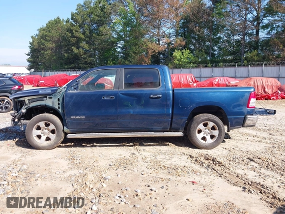 2019 Ram 1500 Big Horn z VIN 1C6RRFFG0KN909003, wystawiony jako IAAI lot #39513660 z przebiegiem 84 291 mil mil oraz . Historia ofert i sprzedaży dostępna na DreamBid. Obrazek 15.