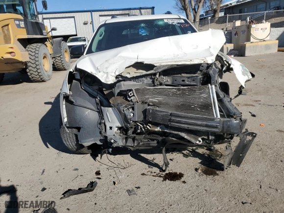 2011 GMC Acadia SLE with VIN 1GKKRPED3BJ408352, listed as a Copart auction lot 87884295 with 154,952 mi miles and Salvage Title. Bid and sale history available at carsss.com. Image 5.