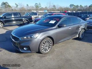 2017 Kia Cadenza Premium with VIN KNALC4J12H5039445, listed as a IAAI auction lot 41586814 with 92,816 mi miles. Bid and sale history available at carsss.com. Image 18.