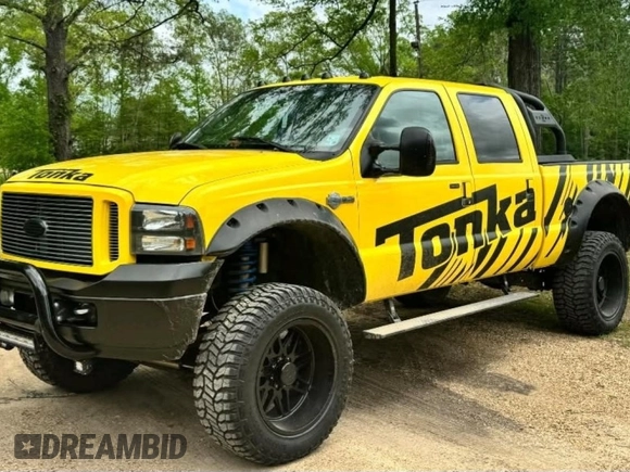 2006 Ford F-350 XL z VIN 1FTWW31P56EC45345, wystawiony jako Copart lot #52298495 z przebiegiem 69 876 mil mil oraz Czysty tytuł • Clean title. Historia ofert i sprzedaży dostępna na DreamBid. Obrazek 1.