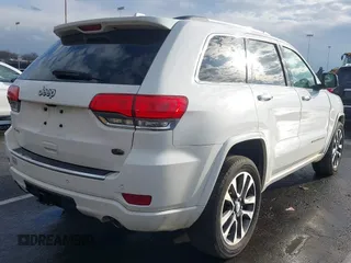 2017 Jeep Grand Cherokee Overland with VIN 1C4RJFCG3HC804190, listed as a IAAI auction lot 41010723 with 98,768 mi miles. Bid and sale history available at carsss.com. Image 4.