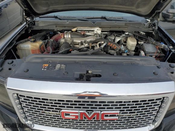 2015 GMC Sierra 3500HD Denali with VIN 1GT424E80FF657761, listed as a Copart auction lot 75131604 with 78,011 mi miles and Non Repairable. Bid and sale history available at carsss.com. Image 11.