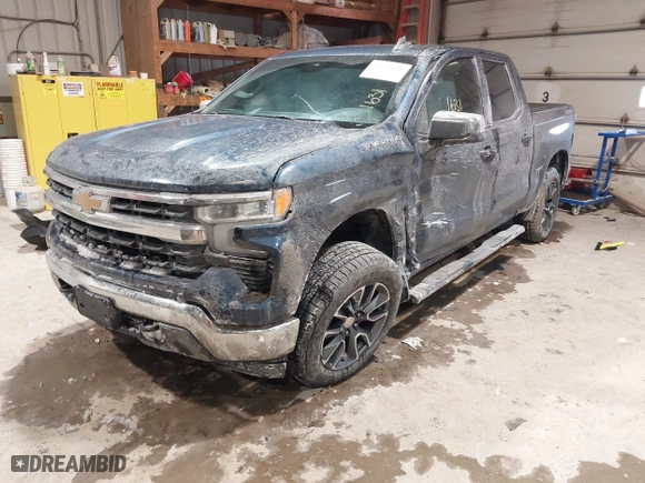 2022 Chevrolet Silverado 1500 LT with VIN 3GCPDKEK4NG530970, listed as a IAAI auction lot 41621631 with 70,637 mi miles. Bid and sale history available at carsss.com. Image 2.
