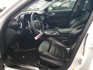 2017 Alfa Romeo Giulia Ti with VIN ZARFAECN8H7554682, listed as a Copart auction lot 44864655 with 101,473 mi miles and Salvage Title. Bid and sale history available at carsss.com. Image 7.
