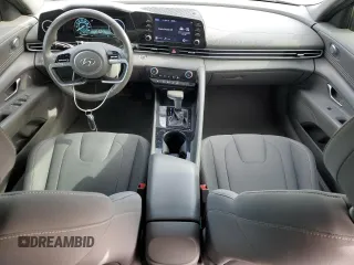 2021 Hyundai Elantra SEL z VIN 5NPLS4AG7MH017638, wystawiony jako Copart lot #53377195 z przebiegiem 106 287 mil mil oraz Szkoda całkowita • Salvage title. Historia ofert i sprzedaży dostępna na DreamBid. Obrazek 8.