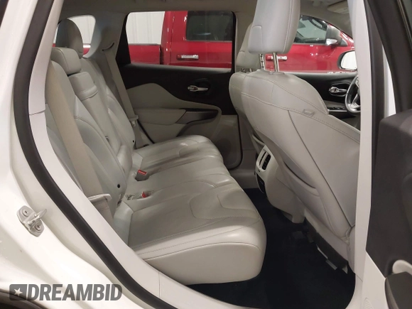 2019 Jeep Cherokee Limited с VIN 1C4PJMDXXKD362634, выставлен на аукционе IAAI как лот 42237505 с пробегом 65 538 миль миль и . История ставок и продаж доступна на DreamBid. Изображение 8.